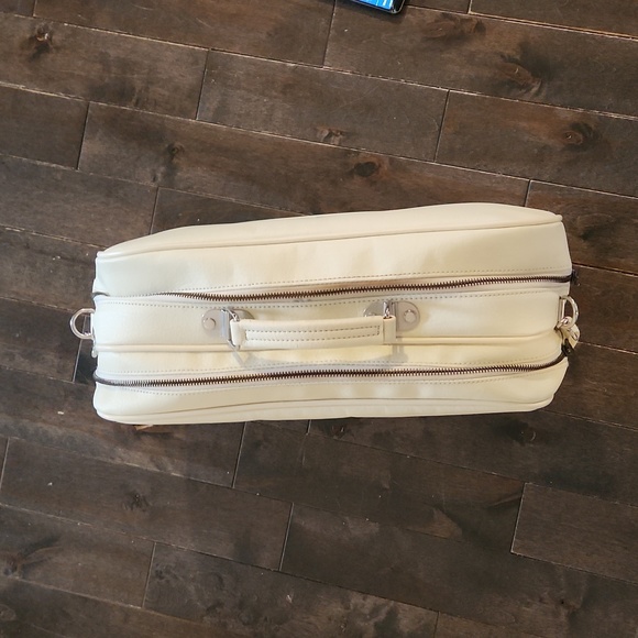 Vintage Adidas Bag - Picture 3 of 3